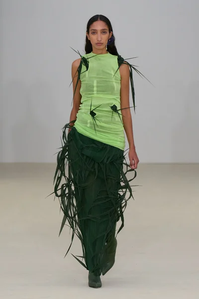 Look 42